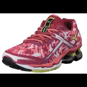 Mizuno Wave Creation 15 Women’s Running Shoe- 8.5